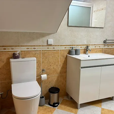 Ninho's Sea View By Sam Lägenhet *