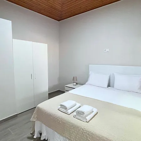 Ninho's Sea View By Sam Ribeira Brava