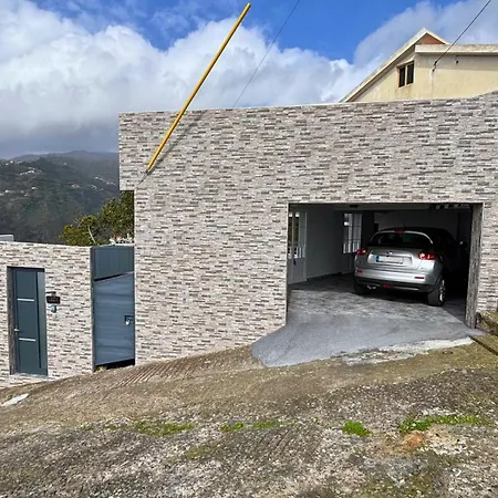 Ninho's Sea View By Sam Daire Ribeira Brava