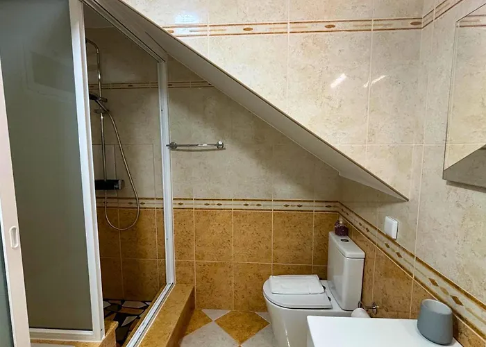 Ninho's Sea View By Sam Apartman